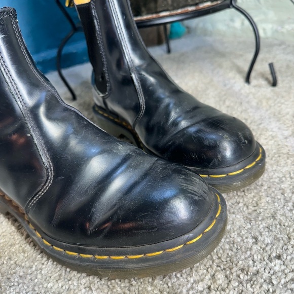 Doc Martens 2976 WOMEN'S LEATHER CHELSEA BOOTS size 39 / US women’s 8 / men’s 7 - Picture 9 of 10